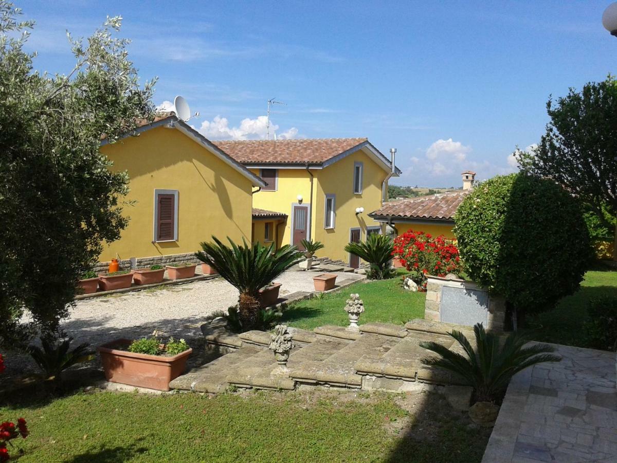La Campagnola Villa Черветери Екстериор снимка